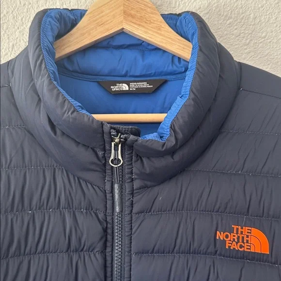 The North Face Men's Navy Puffer Jacket